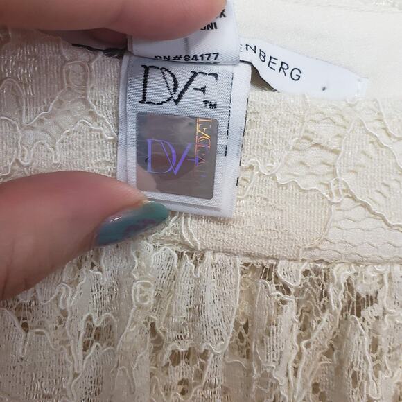 Diane Von Furstenberg Elisabetta Sheer Lace Blouse Women's 4 - Picture 8 of 12